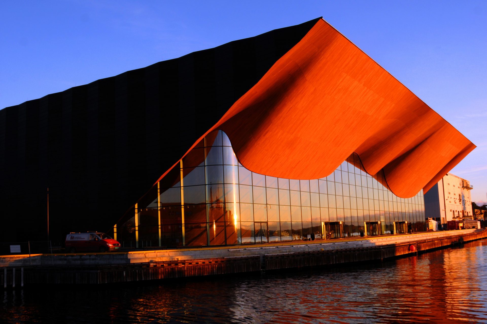 <p>Kilden teater og konserthus <br />Foto: Olav Breen</p>